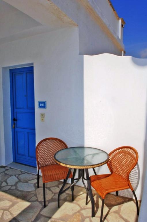 Tinos Koralli Luaran gambar